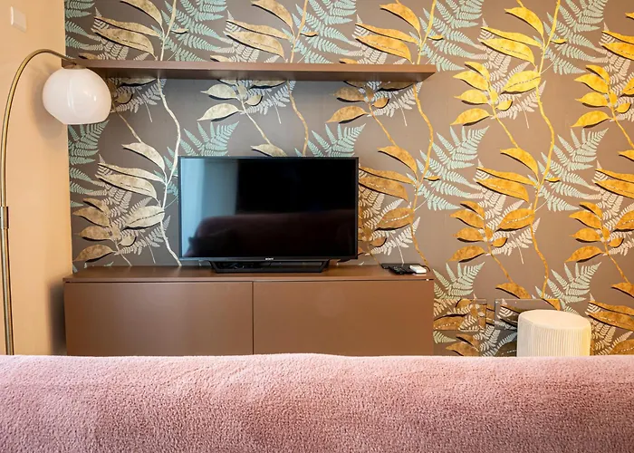 Luxury Sant\'Ambrogio Apartment